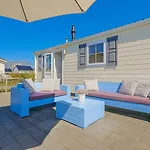 Luttikduin Nr 24 - Aan Zee 木屋